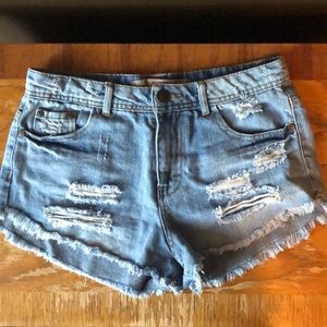 CHARLOTTE RUSSE SHORTS